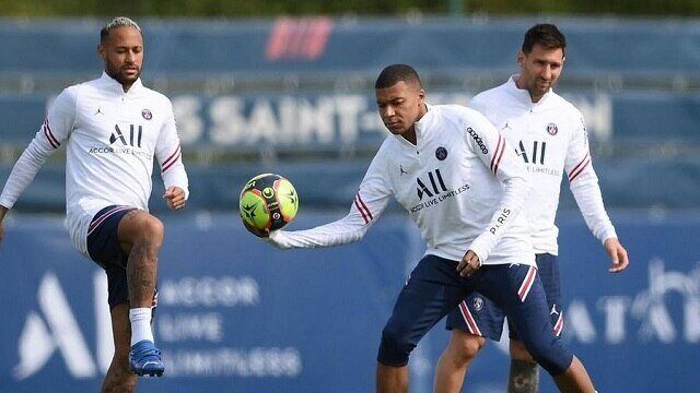 এমবাপ্পে বিশ্বসেরা ক্লাবেই আছে: রোনালদিনিও