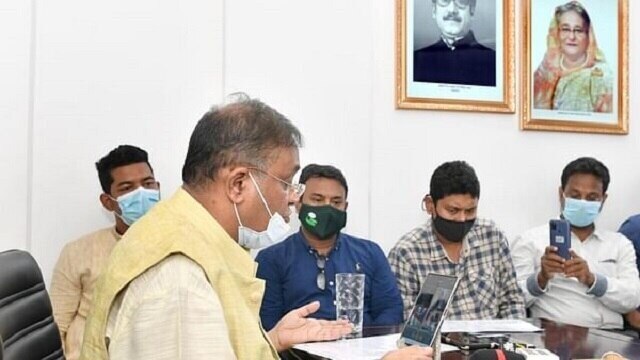 বিএনপি সব সময় পেছনের দরজা খোঁজে: তথ্যমন্ত্রী