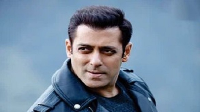 ওটিটিতে ‘অশ্লীলতা’ প্রসঙ্গে সংবাদ সম্মেলনে সালমান খান