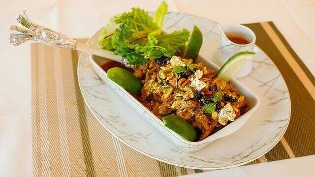 ভেড়ার আস্ত রানের রোস্ট