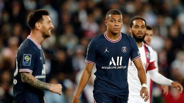 মেসির উচিত ‘এক নম্বর’ তারকা এমবাপ্পেকে গোল বানিয়ে দেওয়া