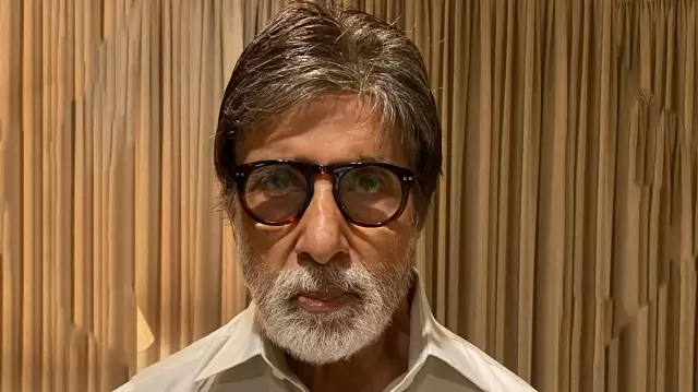 ওরা চায় আমি করোনায় মরি: অমিতাভের ক্ষোভ