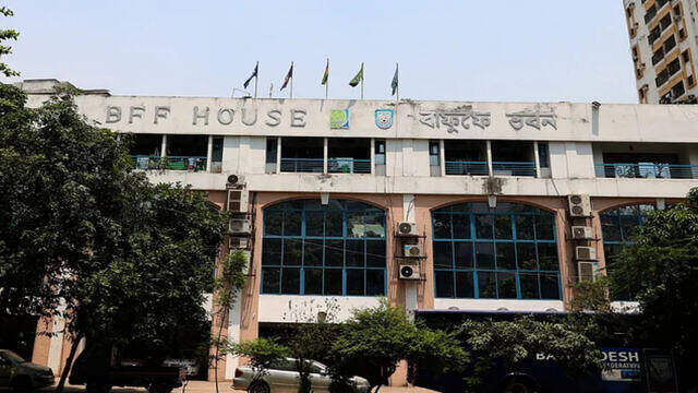 বাংলাদেশের ফুটবলের খোঁজ নিচ্ছে ফিফা