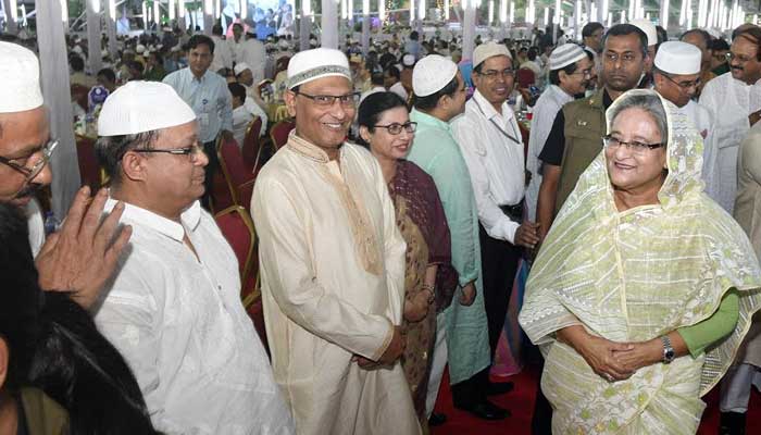 রাজনৈতিক নেতৃবৃন্দের সম্মানে প্রধানমন্ত্রীর ইফতা