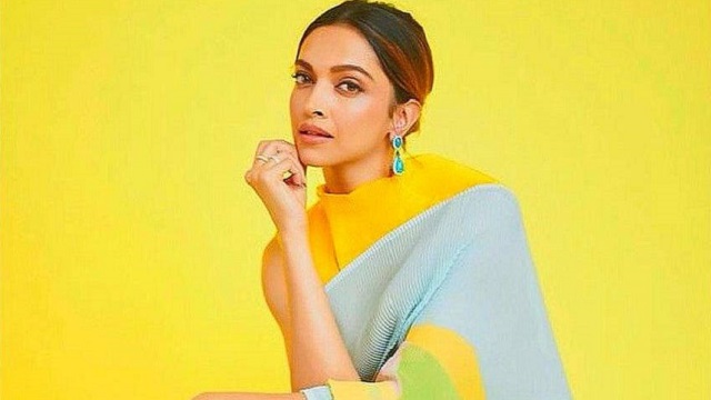 নির্মাতাসহ দীপিকার নামেও মামলা