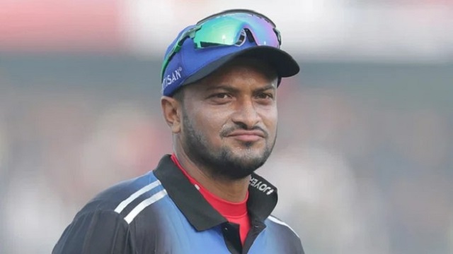 সিঙ্গাপুরে যাচ্ছেন সাকিব, অন্তত ৩ ম্যাচ খেলবেন না